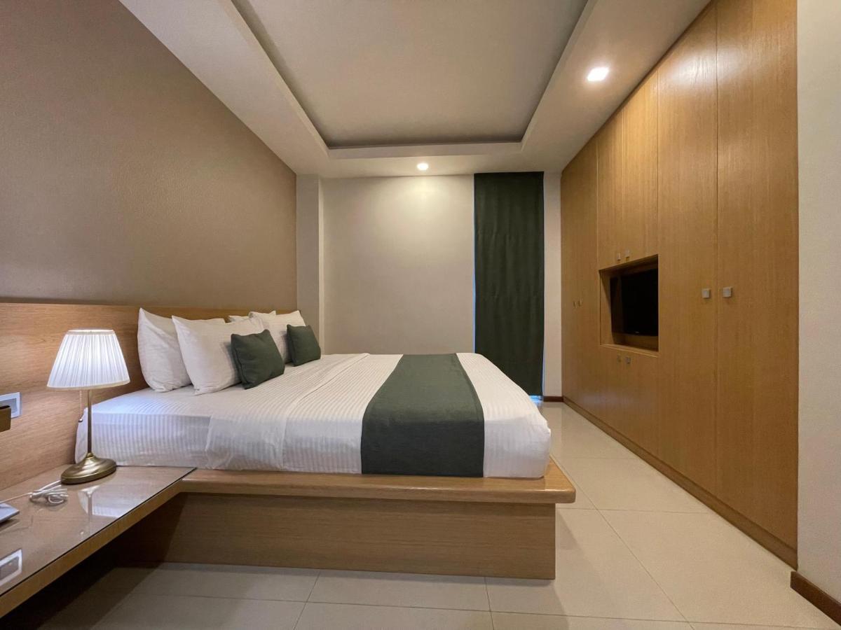 Huvan Beach Hotel At Hulhumalé Eksteriør billede