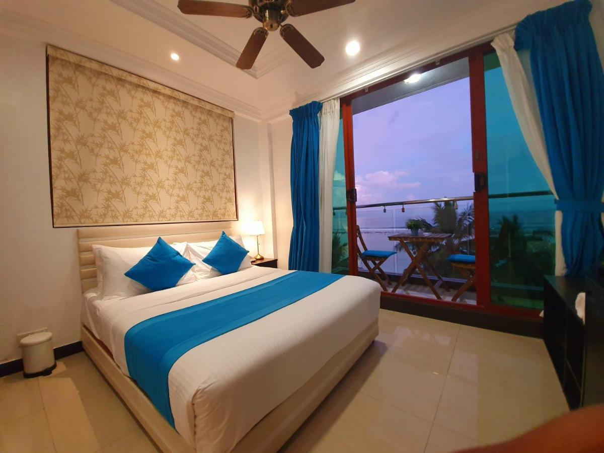 Huvan Beach Hotel At Hulhumalé Eksteriør billede